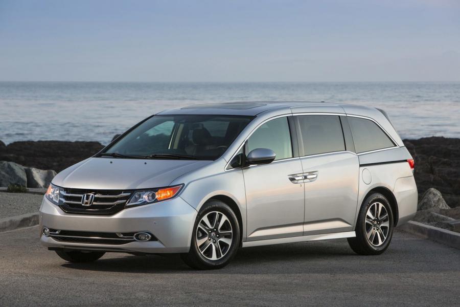  Honda Odyssey 2014 года  (фото 21 из 54)